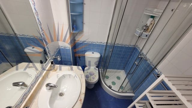 Appartement à vendre à Caleta de Vélez, Vélez-Málaga avec piscine - 140 000 € (Ref: 9281164)