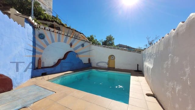 5 soverom Villa til salgs i Comares med svømmebasseng garasje - € 324 500 (Ref: 9300958)