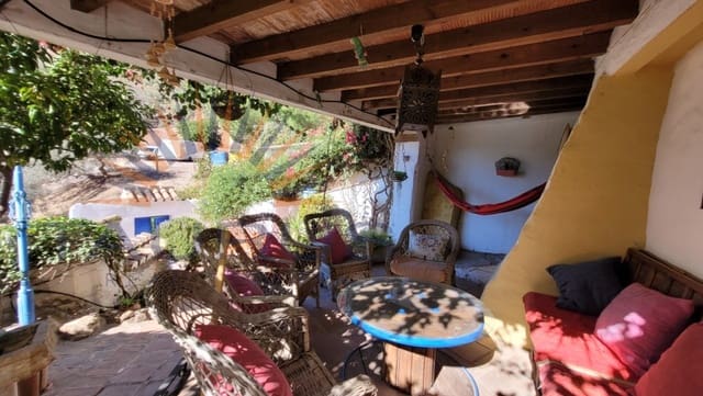 5 soveværelse Villa til salg i Comares med swimmingpool - € 324.500 (Ref: 9300958)