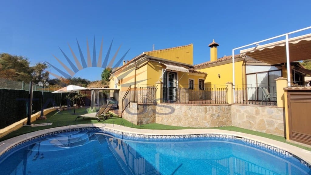 5 soveværelse Villa til salg i Malaga by med swimmingpool garage - € 995.000 (Ref: 9317783)