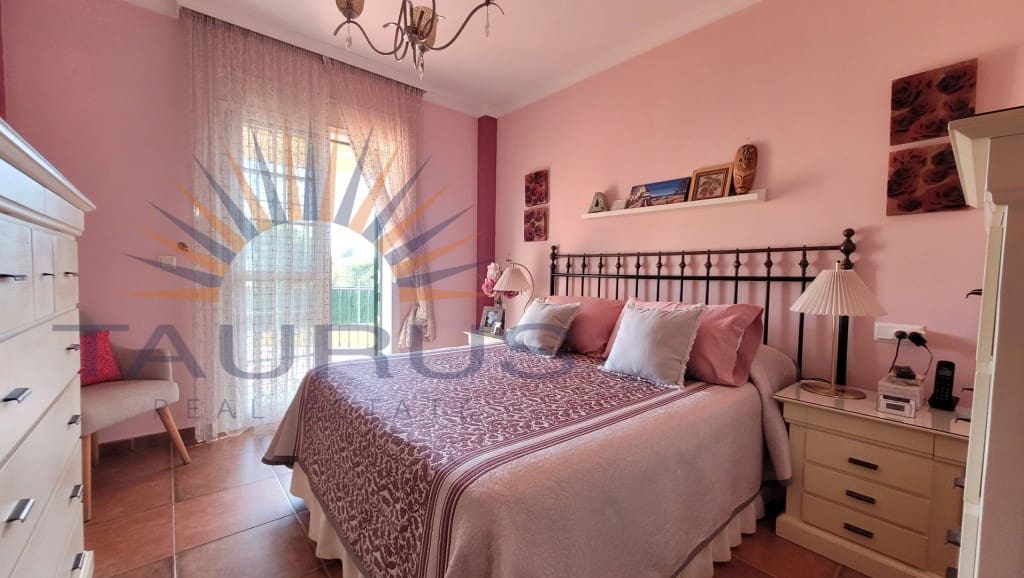 5 soveværelse Villa til salg i Malaga by med swimmingpool garage - € 995.000 (Ref: 9317783)