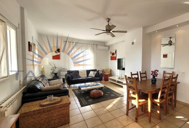 3 bedroom Villa for sale in Cómpeta with pool - € 445,000 (Ref: 9337852)