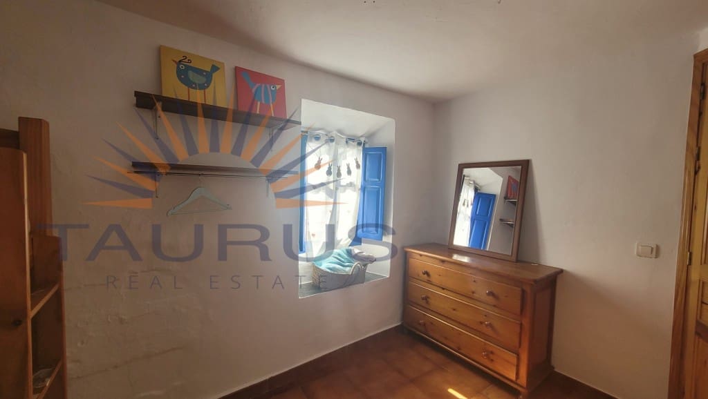 4 soveværelse Byhus til salg i Competa med garage - € 212.000 (Ref: 9337853)