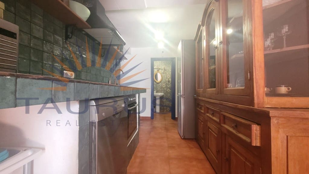 4 soveværelse Byhus til salg i Competa med garage - € 212.000 (Ref: 9337853)