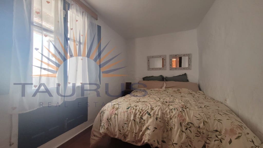 4 soveværelse Byhus til salg i Competa med garage - € 212.000 (Ref: 9337853)