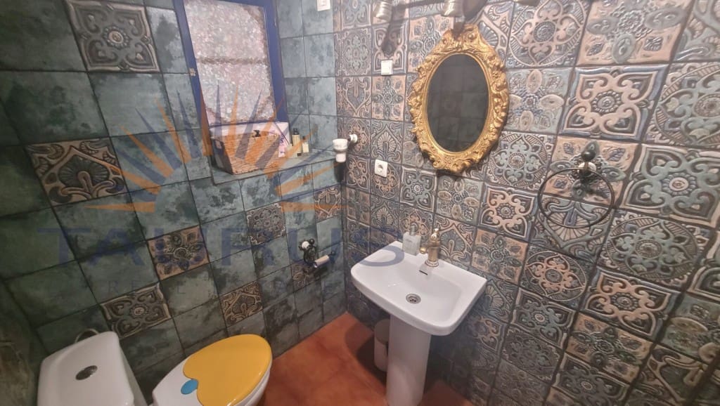 4 soveværelse Byhus til salg i Competa med garage - € 212.000 (Ref: 9337853)