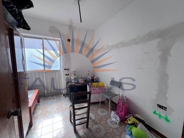 4 slaapkamer Huis te koop in Archez - € 175.000 (Ref: 9337855)