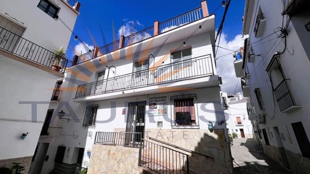 4 chambre Maison de Ville à vendre à Archez - 175 000 € (Ref: 9337855)