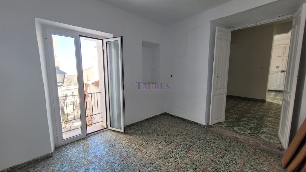 3 slaapkamer Huis te koop in Canillas de Albaida - € 98.000 (Ref: 9349285)