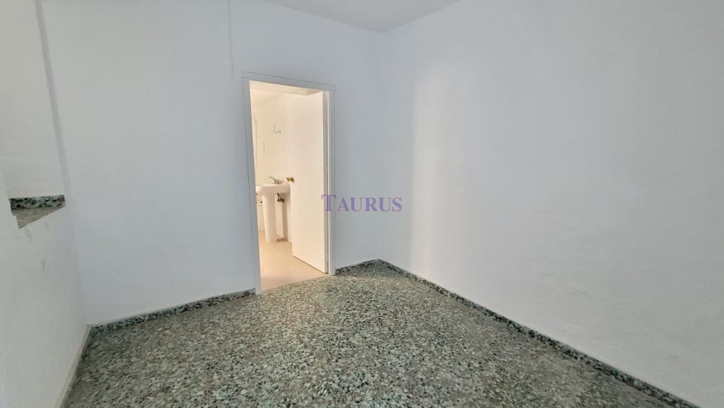 3 slaapkamer Huis te koop in Canillas de Albaida - € 98.000 (Ref: 9349285)