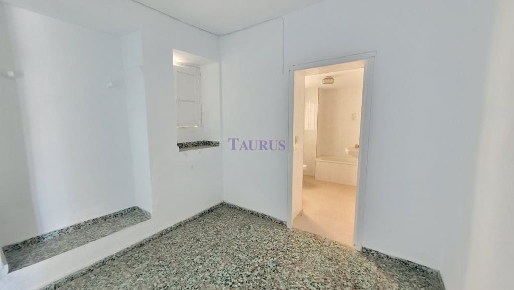 3 slaapkamer Huis te koop in Canillas de Albaida - € 98.000 (Ref: 9349285)