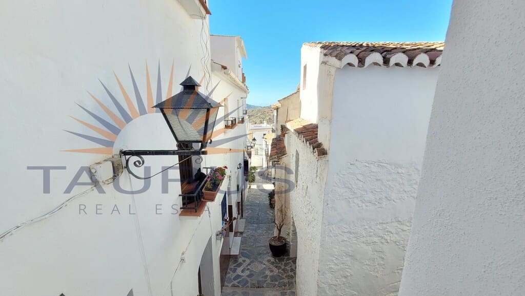 3 sypialnia Dom na sprzedaż w Canillas de Albaida - 98 000 € (Ref: 9349285)