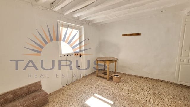 3 soveværelse Byhus til salg i Canillas de Albaida - € 98.000 (Ref: 9349285)