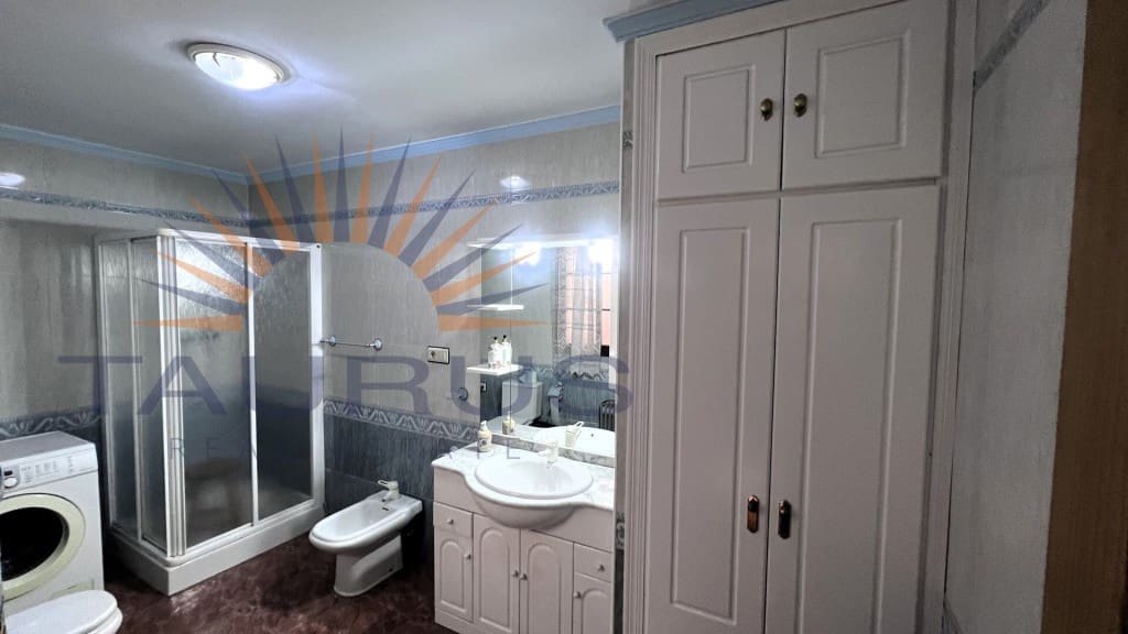 5 slaapkamer Huis te koop in Archez - € 180.000 (Ref: 9367223)