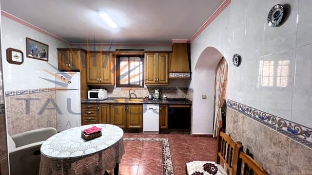 5 slaapkamer Huis te koop in Archez - € 180.000 (Ref: 9367223)