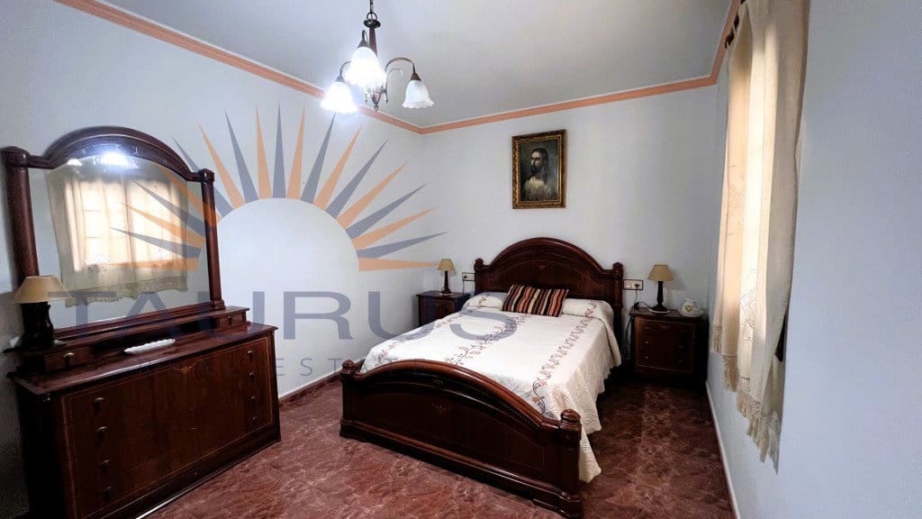 Casa de 5 habitaciones en Archez en venta - 149.000 € (Ref: 9367223)