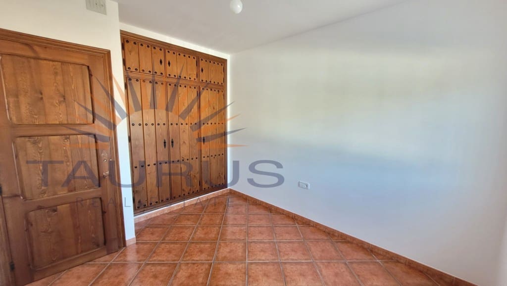 4 quarto Moradia para venda em Velez-Malaga - 650 000 € (Ref: 9395857)