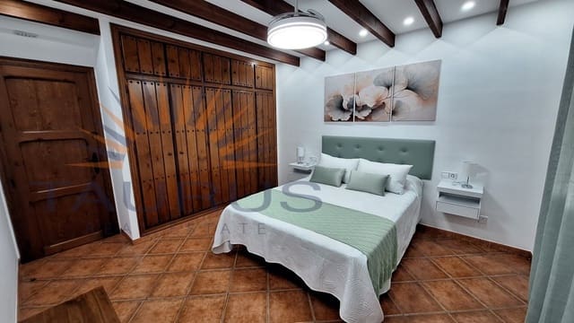 4 quarto Moradia para venda em Vélez-Málaga - 650 000 € (Ref: 9395857)