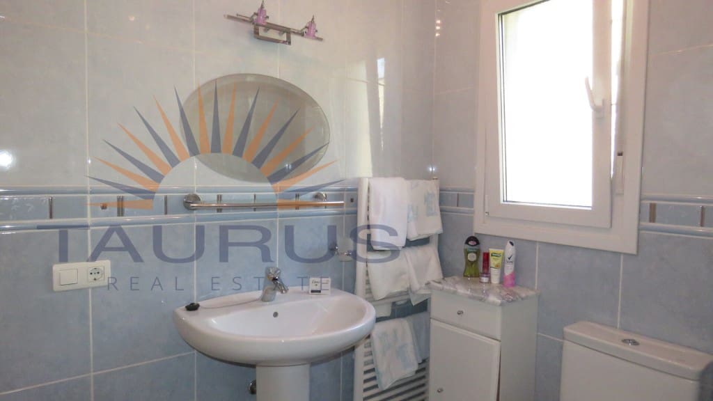 3 soverom Villa til salgs i Competa med svømmebasseng garasje - € 490 000 (Ref: 9403190)