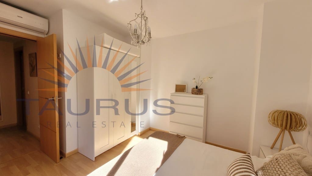 2 sovrum Lägenhet till salu i Caleta de Velez - 175 000 € (Ref: 9410786)