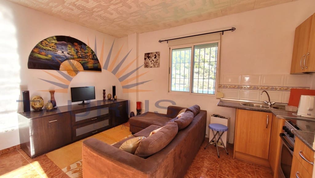 5 soveværelse Villa til salg i Competa med swimmingpool - € 345.000 (Ref: 9426991)