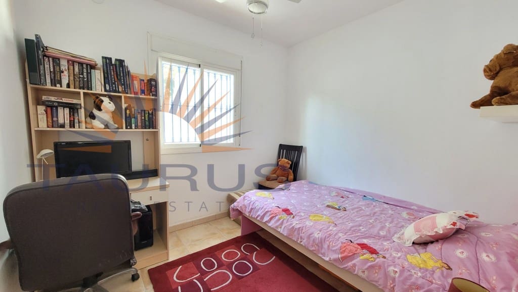 5 soveværelse Villa til salg i Competa med swimmingpool - € 345.000 (Ref: 9426991)