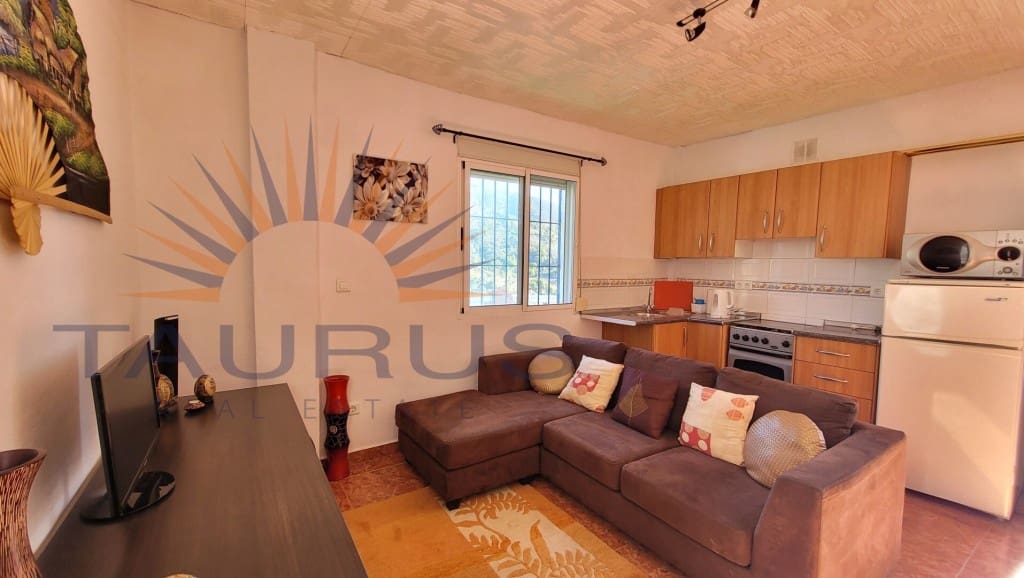 5 soveværelse Villa til salg i Competa med swimmingpool - € 345.000 (Ref: 9426991)