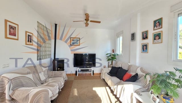 5 Zimmer Villa zu verkaufen in Cómpeta mit Pool Garage - 345.000 € (Ref: 9426991)