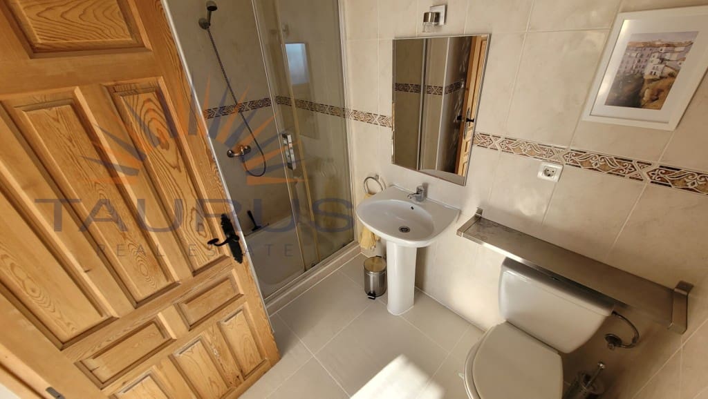 3 sovrum Villa till salu i Arenas de Velez med pool - 649 000 € (Ref: 9437043)