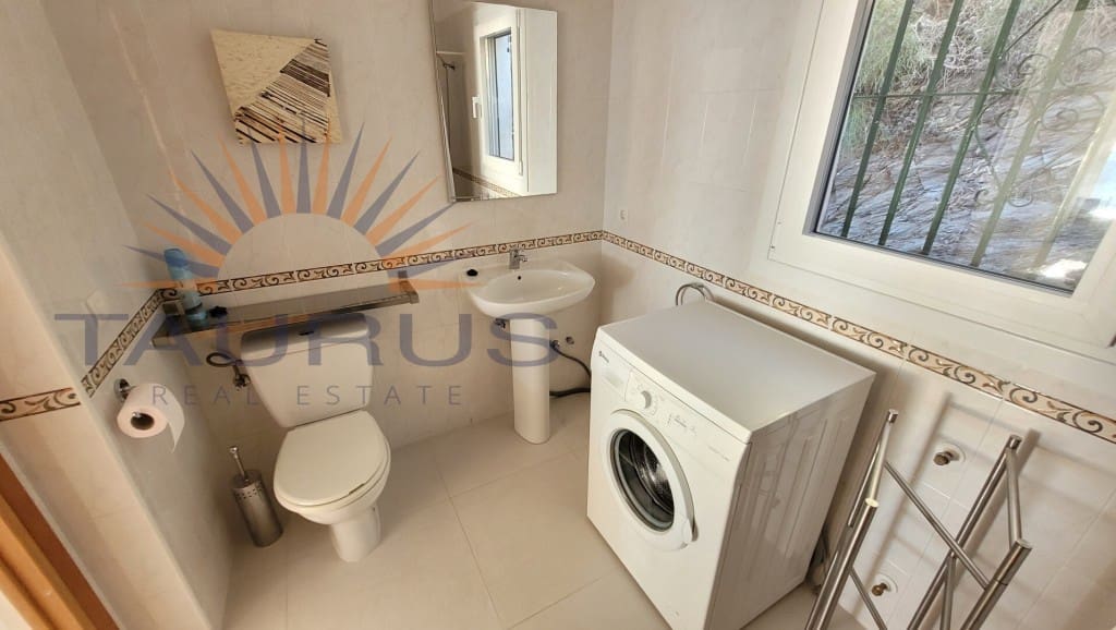 3 sovrum Villa till salu i Arenas de Velez med pool - 649 000 € (Ref: 9437043)