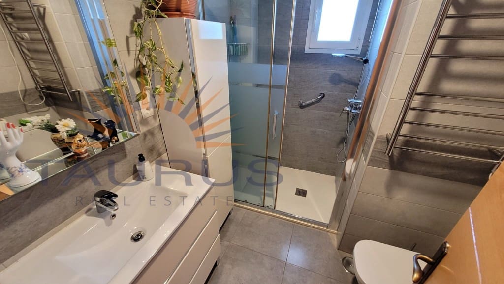 3 sovrum Hus till salu i Velez-Malaga med pool garage - 385 000 € (Ref: 9446170)