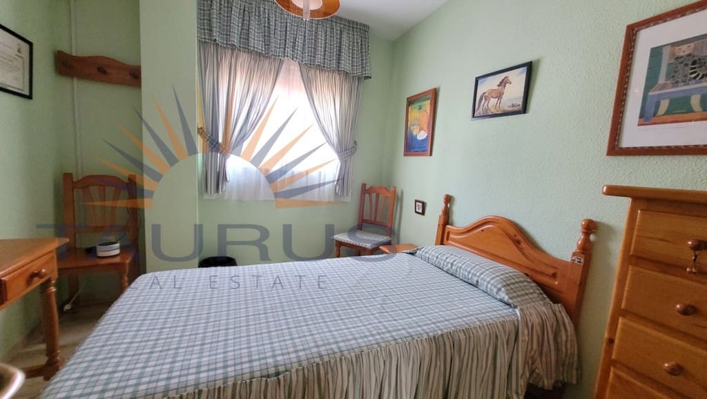 3 sovrum Hus till salu i Velez-Malaga med pool garage - 385 000 € (Ref: 9446170)