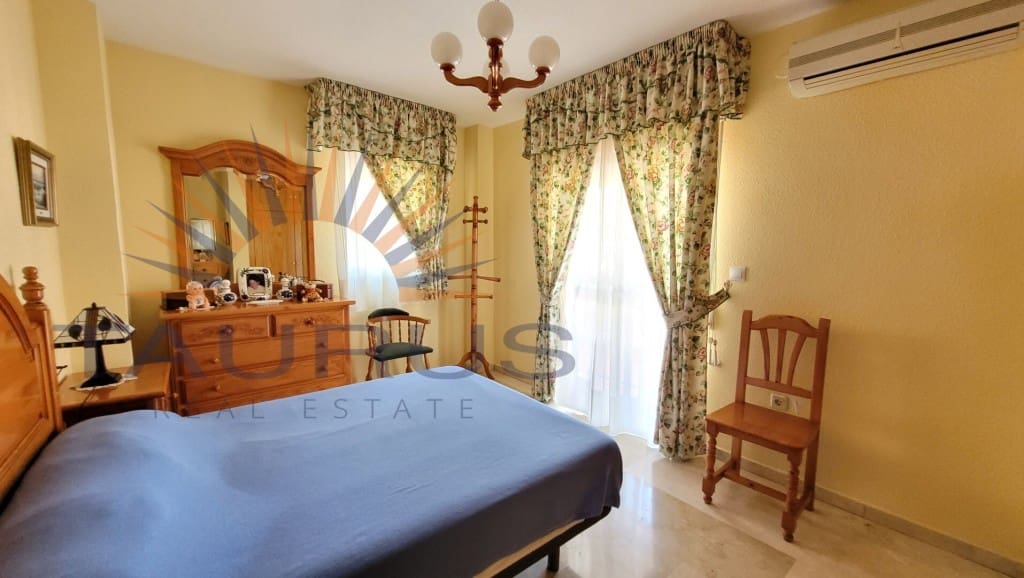 3 sovrum Hus till salu i Velez-Malaga med pool garage - 385 000 € (Ref: 9446170)