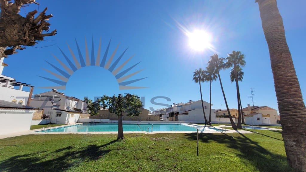 3 sovrum Hus till salu i Velez-Malaga med pool garage - 385 000 € (Ref: 9446170)