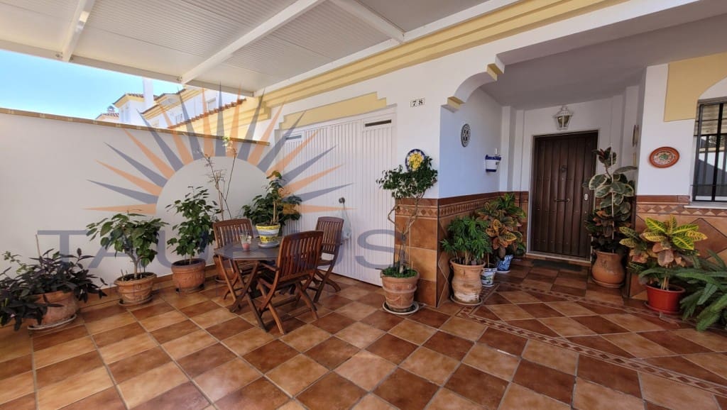 3 sovrum Hus till salu i Velez-Malaga med pool garage - 385 000 € (Ref: 9446170)