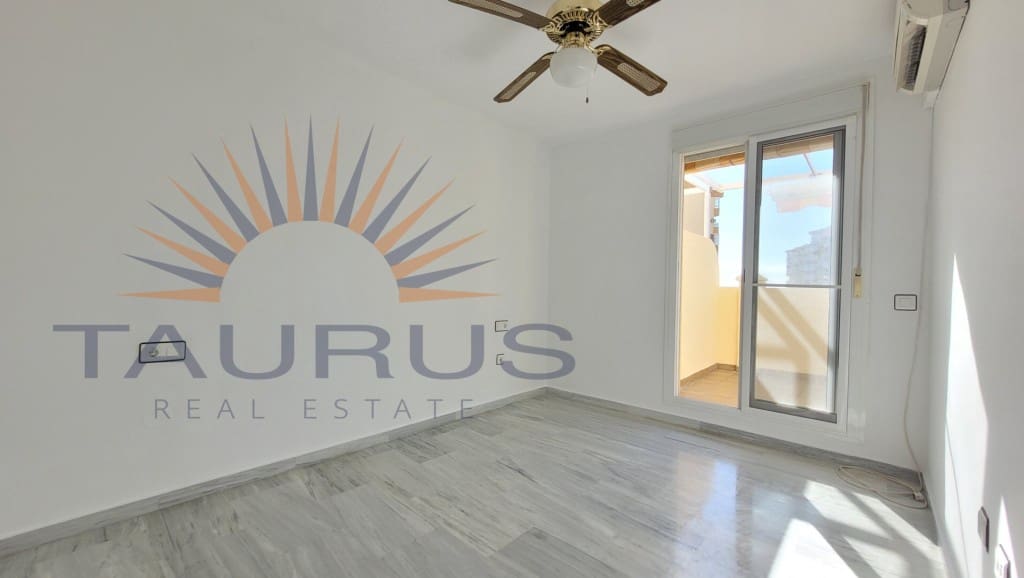 2 bedroom Apartment for sale in Algarrobo Costa with garage - € 470,000 (Ref: 9465441)