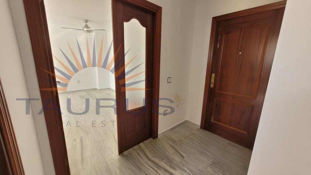 2 bedroom Apartment for sale in Algarrobo Costa with garage - € 470,000 (Ref: 9465441)