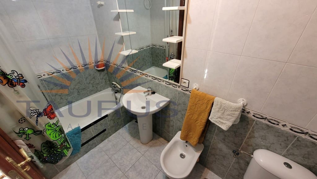 2 bedroom Apartment for sale in Algarrobo Costa with garage - € 470,000 (Ref: 9465441)