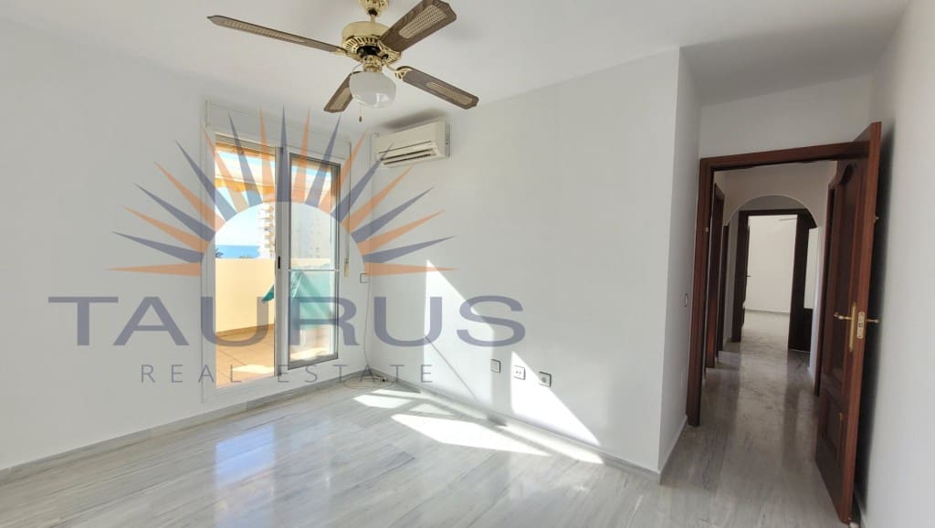 2 bedroom Apartment for sale in Algarrobo Costa with garage - € 359,000 (Ref: 9465441)
