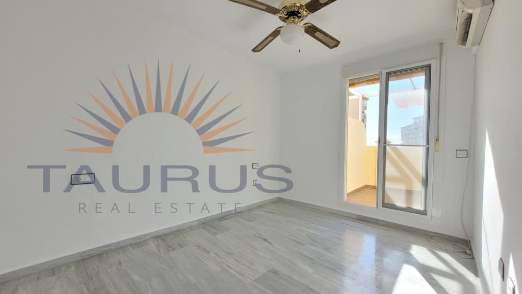 2 bedroom Apartment for sale in Algarrobo Costa with garage - € 359,000 (Ref: 9465441)