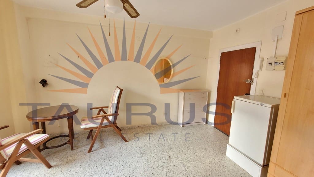 1 bedroom Apartment for sale in Torre del Mar - € 175,000 (Ref: 9485215)