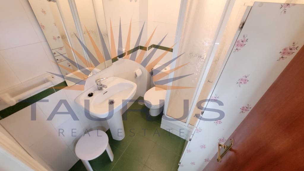 1 bedroom Apartment for sale in Torre del Mar - € 175,000 (Ref: 9485215)