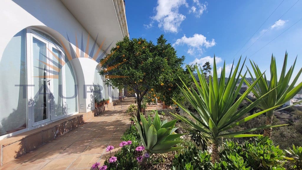 Chalet de 5 habitaciones en Cómpeta en venta con piscina garaje - 575.000 € (Ref: 9488246)