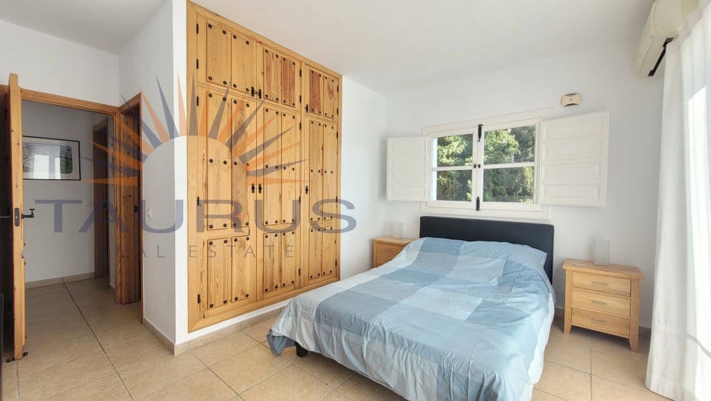 Chalet de 5 habitaciones en Cómpeta en venta con piscina garaje - 575.000 € (Ref: 9488246)