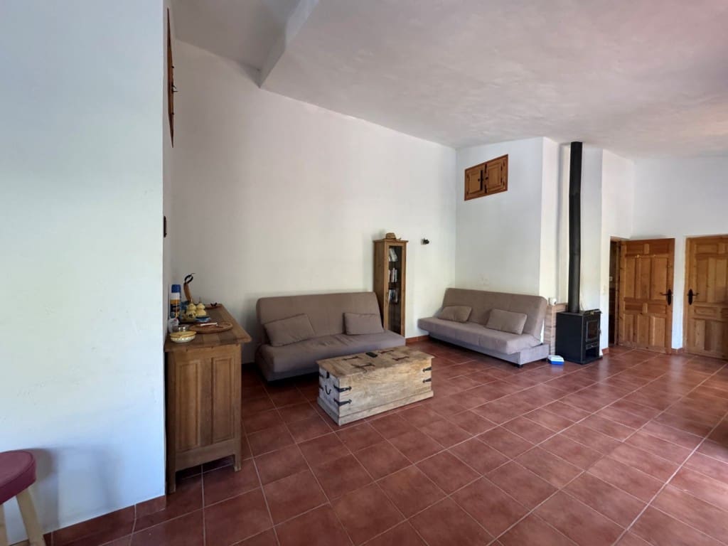 2 soveværelse Villa til salg i Competa med swimmingpool garage - € 279.000 (Ref: 9508654)