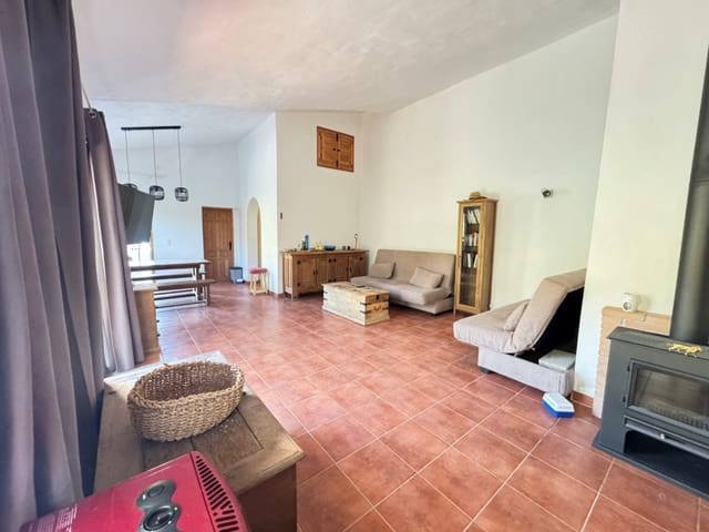 2 soveværelse Villa til salg i Cómpeta med swimmingpool garage - € 279.000 (Ref: 9508654)