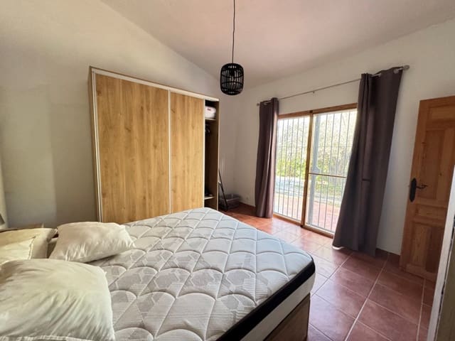 2 soveværelse Villa til salg i Cómpeta med swimmingpool garage - € 279.000 (Ref: 9508654)