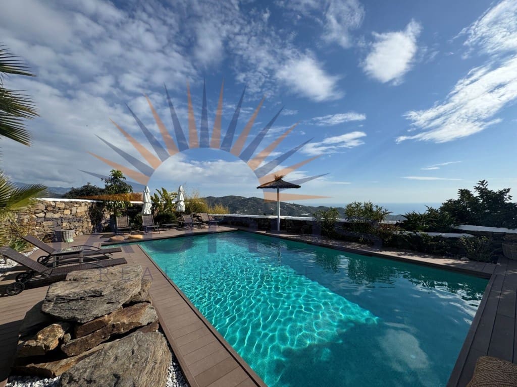 4 quarto Moradia para venda em Sayalonga com piscina - 798 000 € (Ref: 9524098)