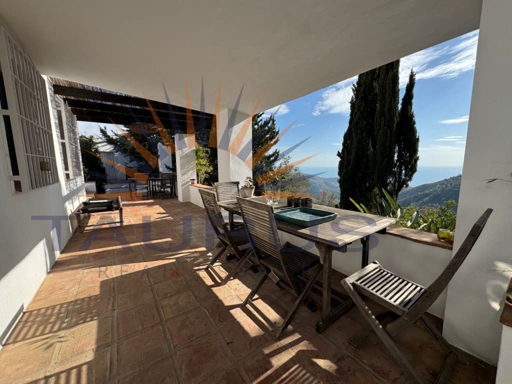 4 quarto Moradia para venda em Sayalonga com piscina - 798 000 € (Ref: 9524098)