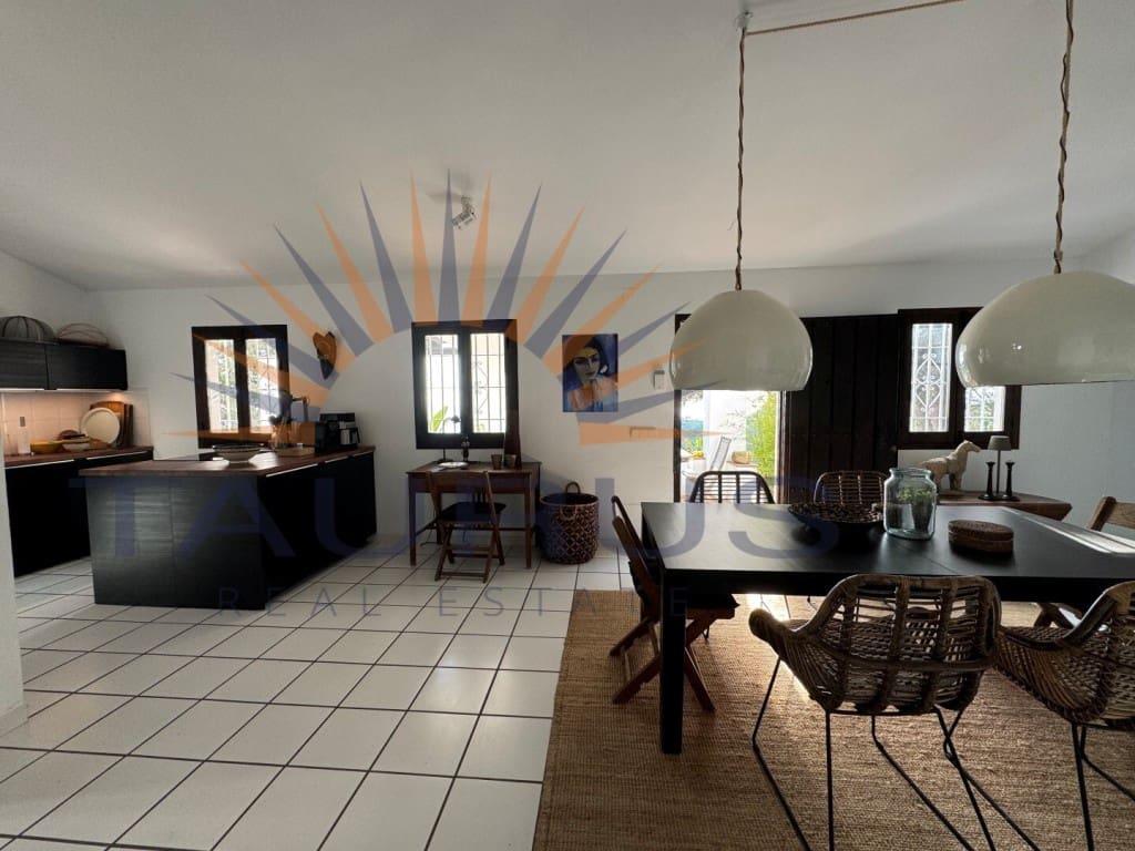 4 quarto Moradia para venda em Sayalonga com piscina - 798 000 € (Ref: 9524098)